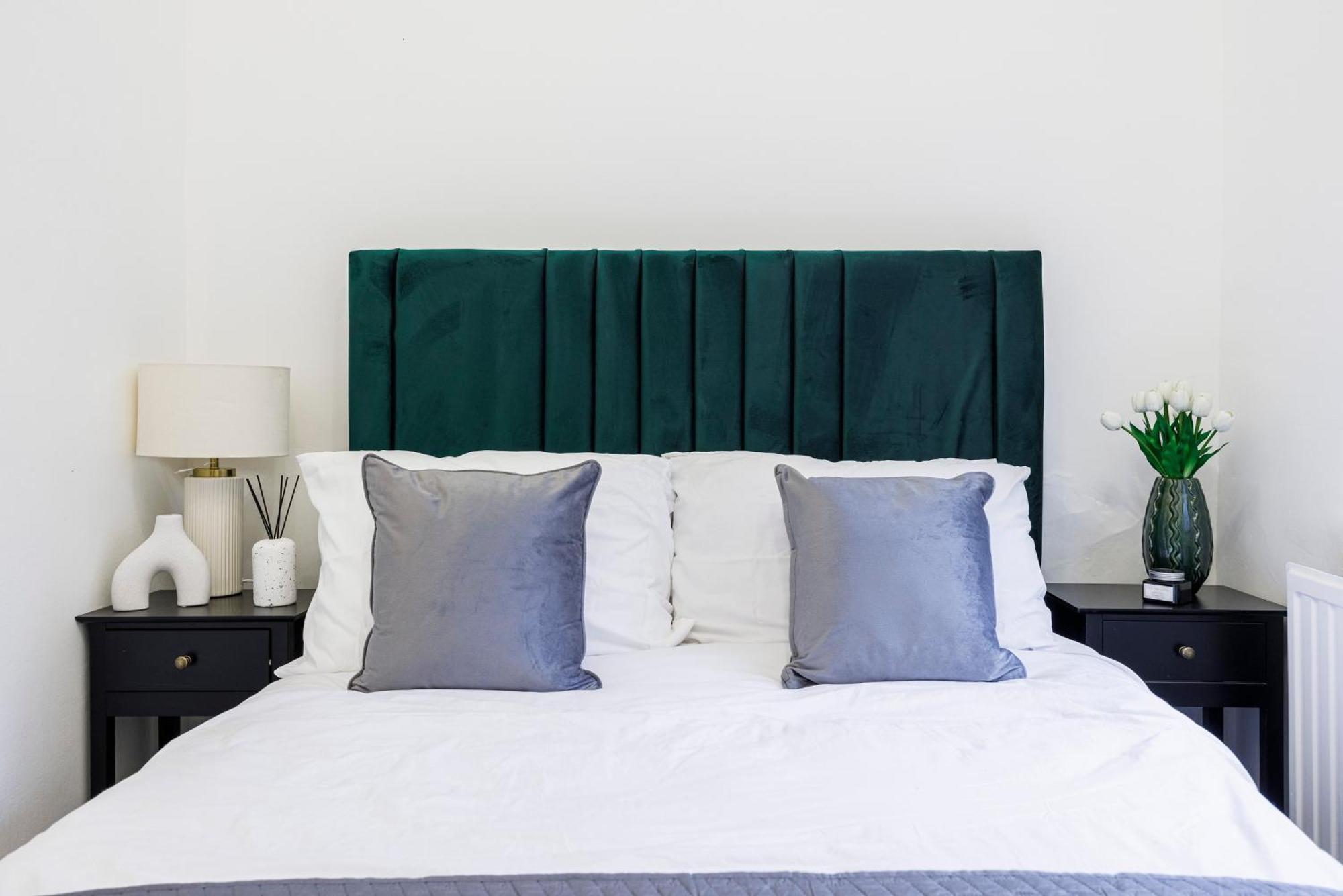 Apartment Charming & Modern 2br - Centre Nr The & Famous Pier By Luxiety Serviced *