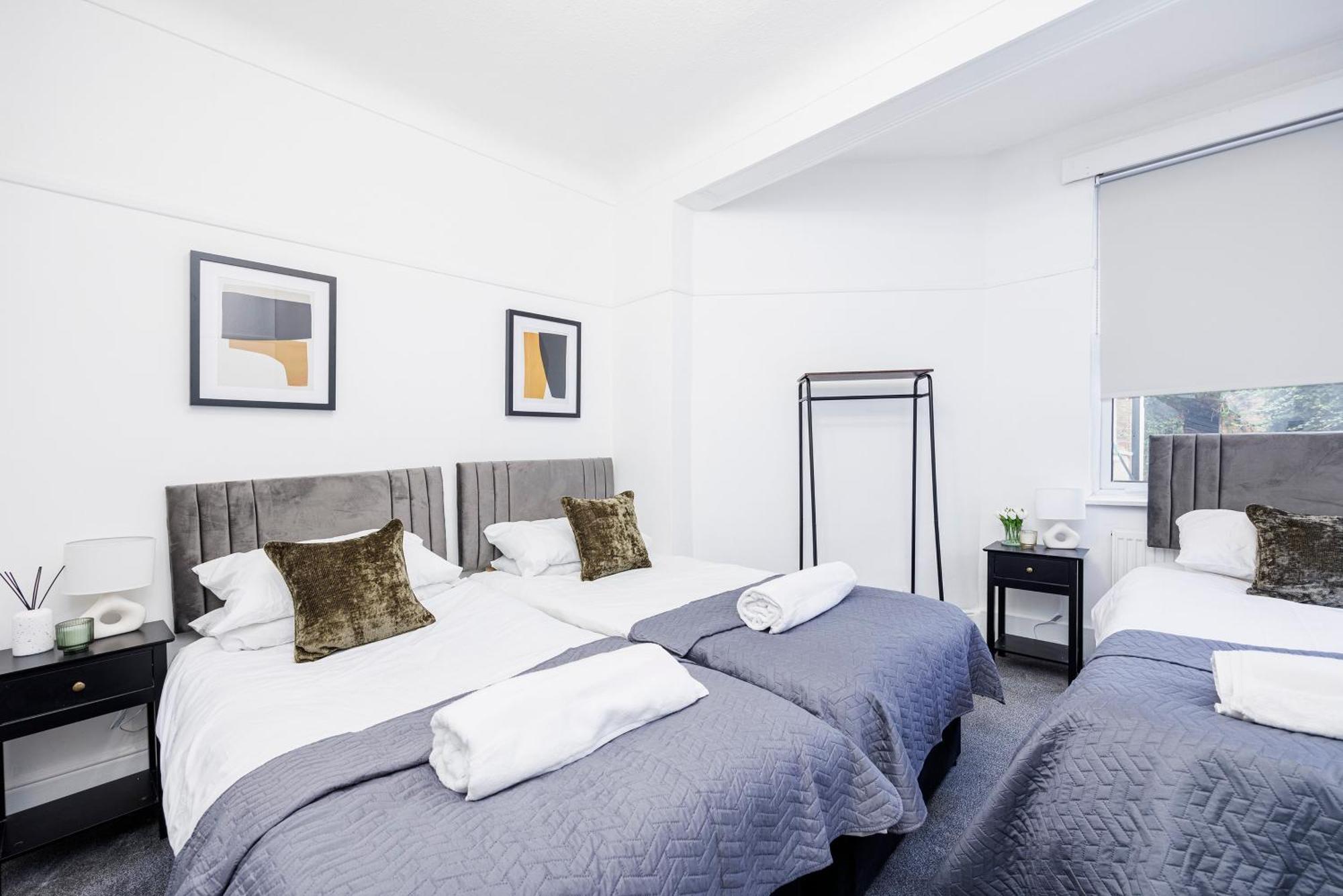 Charming & Modern 2br - Centre Nr The & Famous Pier By Luxiety Serviced Apartment