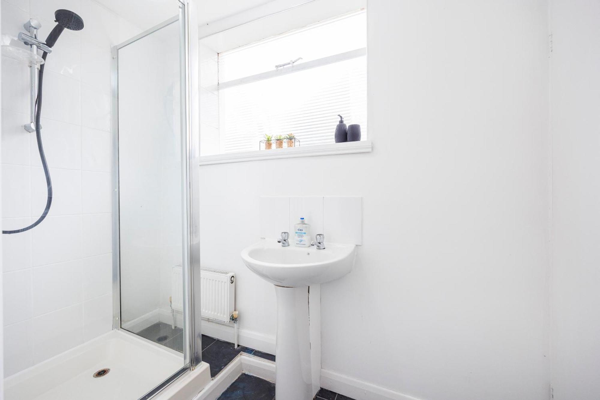 Charming & Modern 2br - Centre Nr The & Famous Pier By Luxiety Serviced Apartment Southend-on-Sea